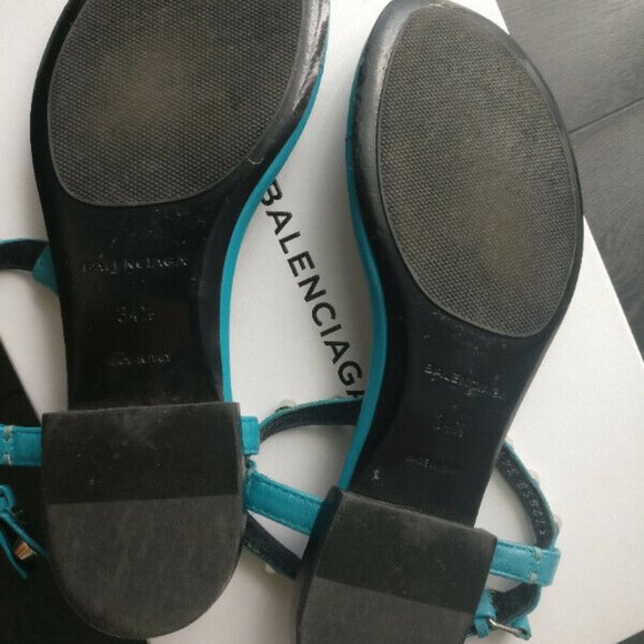 Used Balenciaga t strap sandals -size 34.5 - Picture 2 of 6